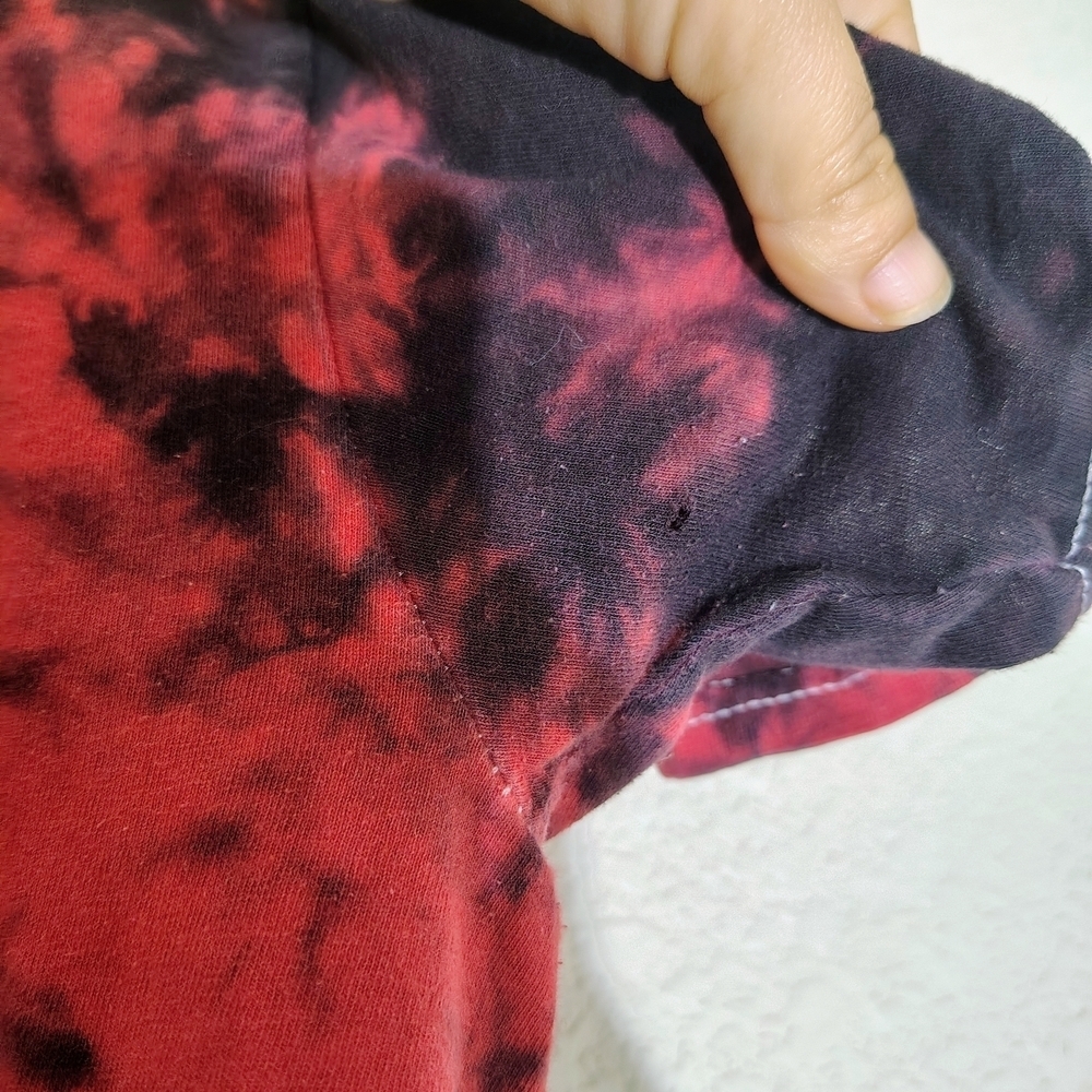 Selena Quintanilla Tie Dye Graphic T-Shirt Red Black | Official Merch | Size M - Picture 5 of 13
